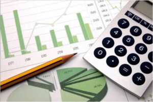 ¿Cuánto dura la carrera de contabilidad y finanzas?